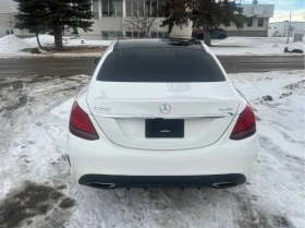 Mercedes-Benz C 300 CARFAX* ДИСТРОНИК * МЪРТВА ТОЧКА, снимка 4