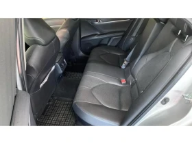 Toyota Camry Luxury, снимка 11