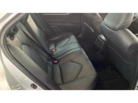 Toyota Camry Luxury, снимка 7