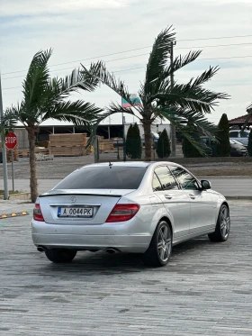 Mercedes-Benz C 320, снимка 5