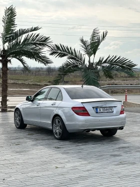 Mercedes-Benz C 320, снимка 4