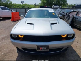 Dodge Challenger SXT | Mobile.bg    11