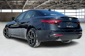 Alfa Romeo Giulia Ti AWD С РЕГИСТРАЦИЯ&АВТО КРЕДИТ, снимка 3