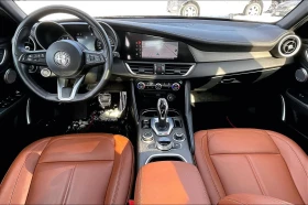 Alfa Romeo Giulia Ti AWD С РЕГИСТРАЦИЯ&АВТО КРЕДИТ, снимка 10