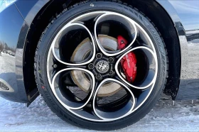 Alfa Romeo Giulia Ti AWD С РЕГИСТРАЦИЯ&АВТО КРЕДИТ, снимка 13