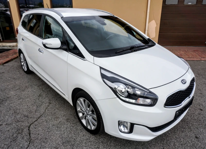 Kia Carens 1.7CRDI CLASS, снимка 2 - Автомобили и джипове - 45542627