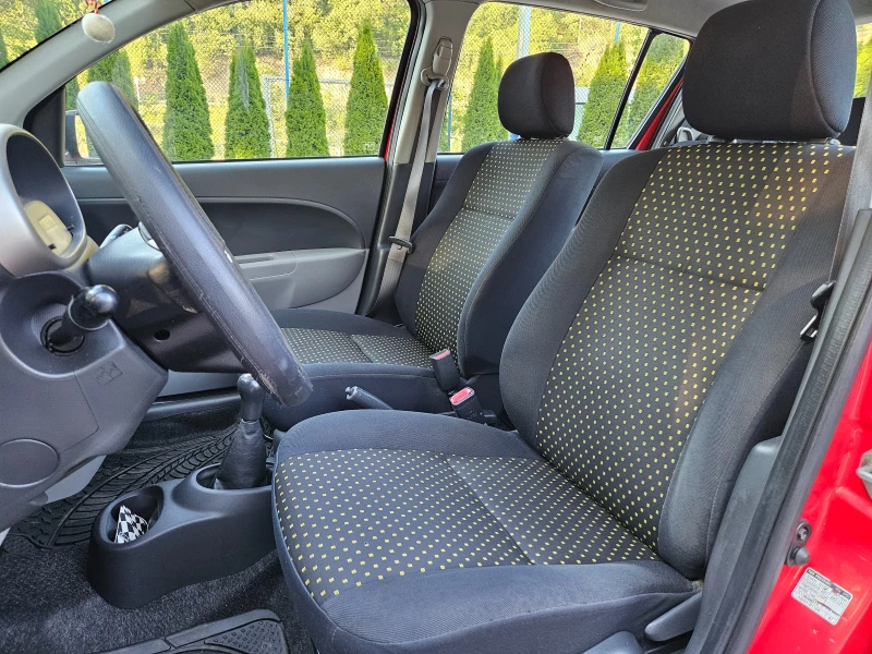 Daihatsu Sirion 1.0 Klima/ Unikat, снимка 12 - Автомобили и джипове - 47609797