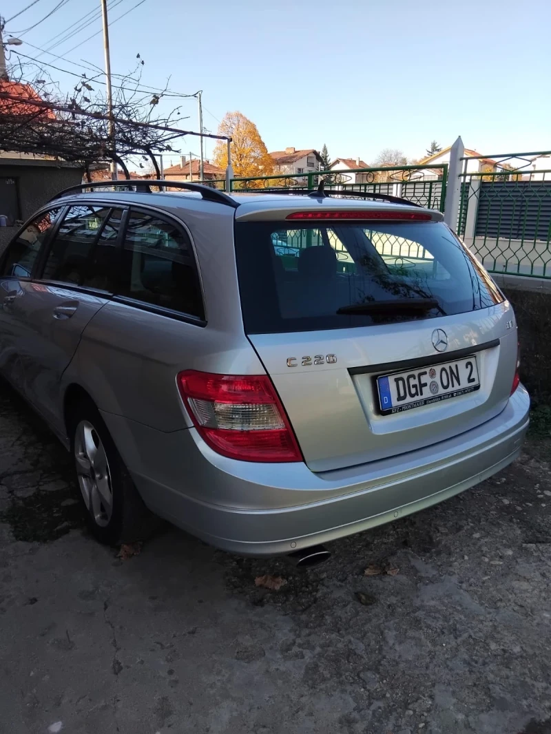 Mercedes-Benz C 220 Diesel Automatic 170 , снимка 4 - Автомобили и джипове - 47840144