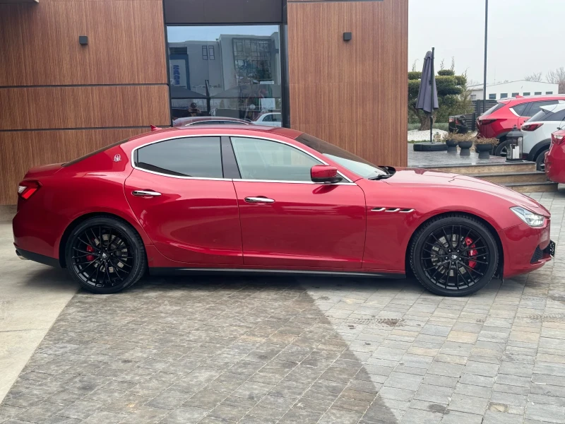 Maserati Ghibli 3, 0D Реални км&Mega Full , снимка 4 - Автомобили и джипове - 49132942