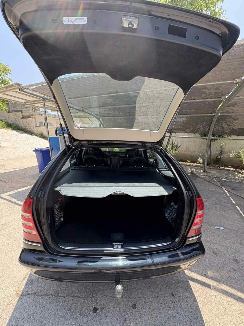 Mercedes-Benz C 180, снимка 6 - Автомобили и джипове - 52863214