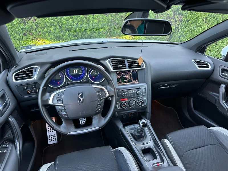 Citroen DS4 FULL, снимка 11 - Автомобили и джипове - 52478119