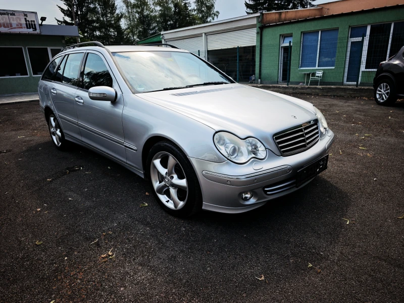 Mercedes-Benz C 230 V6/Face/Avantgarde/Automat/Leder/FULL/SWISS, снимка 2 - Автомобили и джипове - 51664007