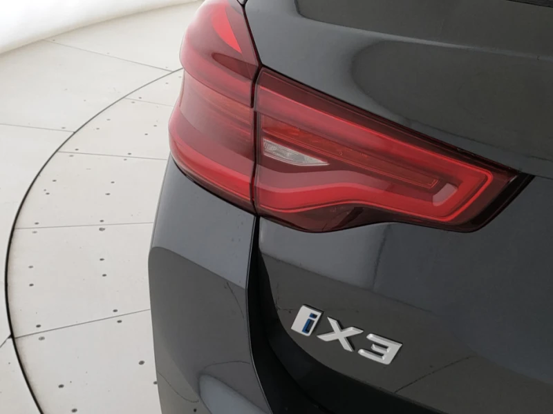 BMW iX3 Impressive 80kW Premium Selection, снимка 16 - Автомобили и джипове - 52185582