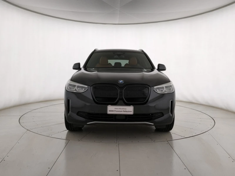 BMW iX3 Impressive 80kW Premium Selection, снимка 2 - Автомобили и джипове - 52185582