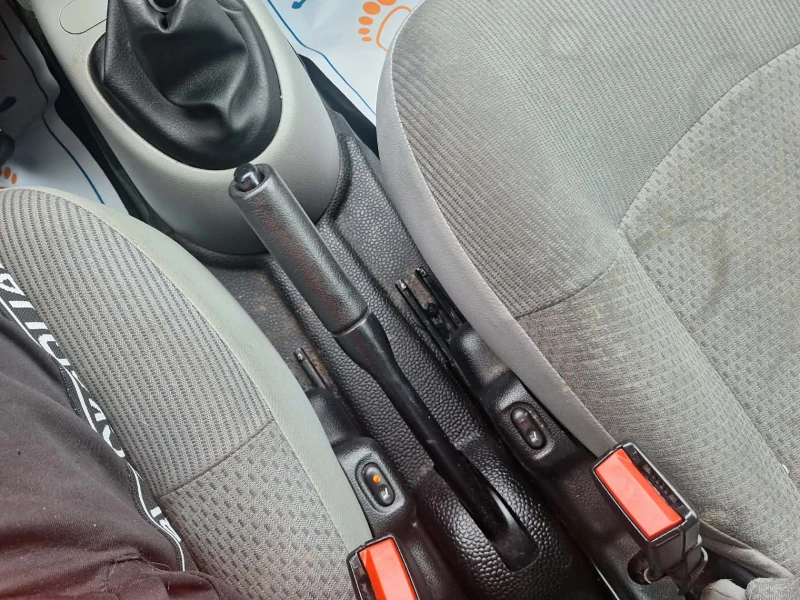 Renault Kangoo 1.6i GAS klima, снимка 9 - Автомобили и джипове - 52892019