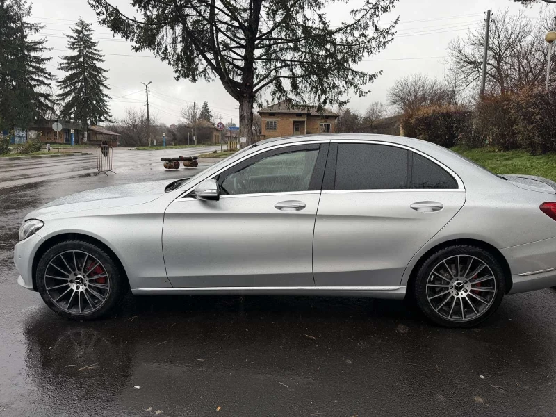 Mercedes-Benz C 220, снимка 2 - Автомобили и джипове - 53120409