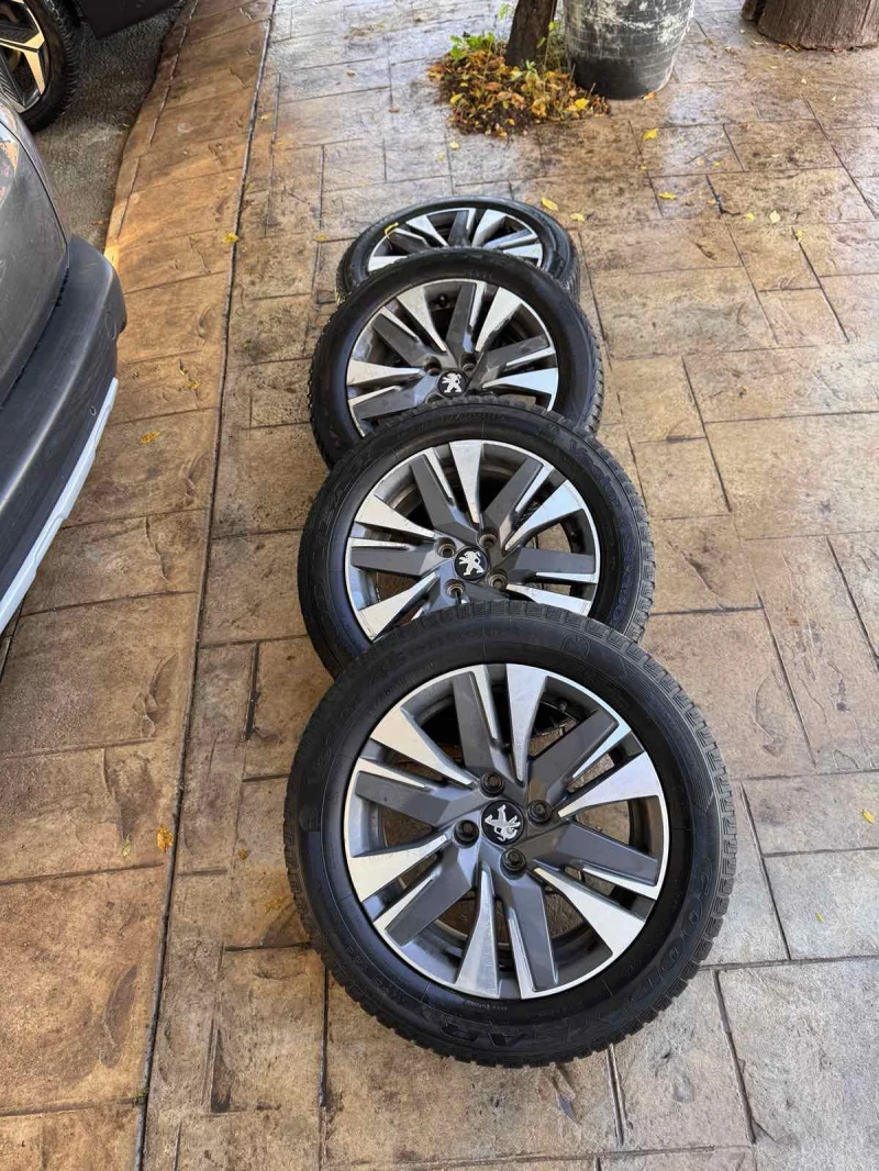 Peugeot 2008, снимка 15 - Автомобили и джипове - 53236003