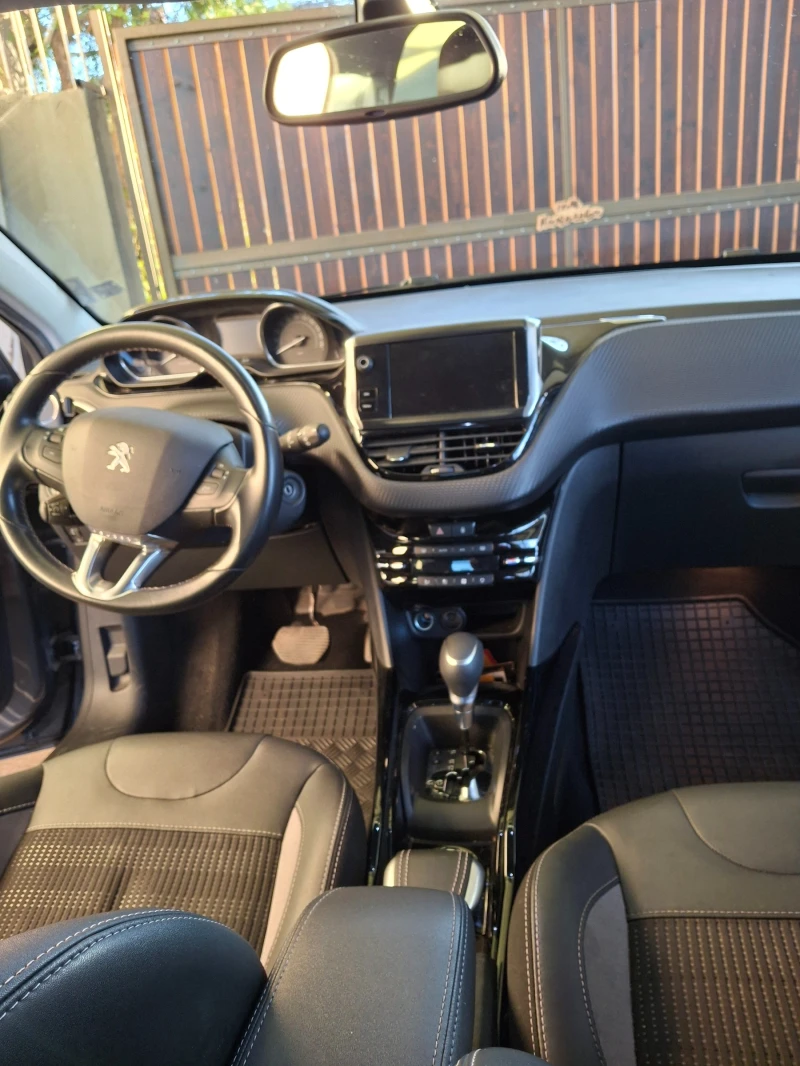 Peugeot 2008, снимка 12 - Автомобили и джипове - 53236003