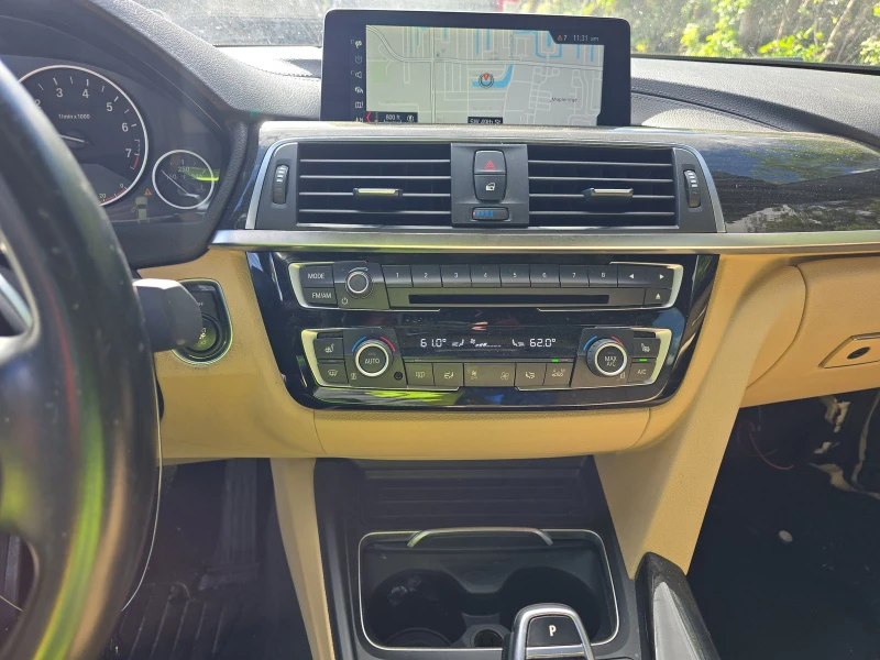 BMW 440 I / 360 / FULL LED / HARMAN / HEADUP, снимка 10 - Автомобили и джипове - 53361371