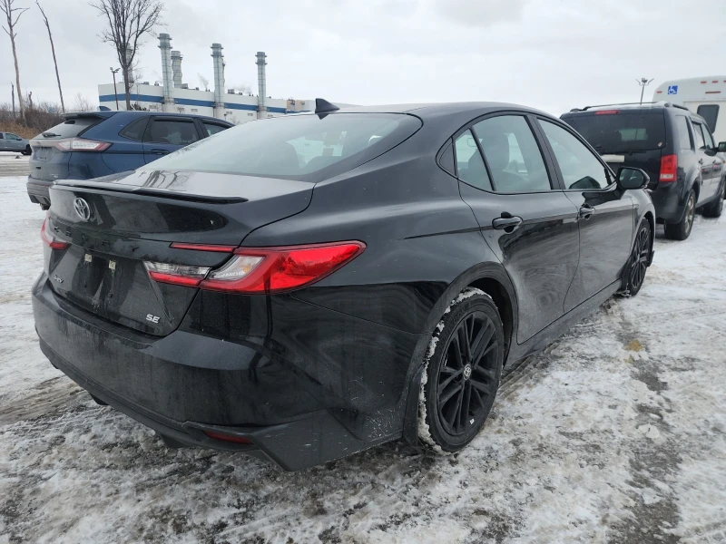 Toyota Camry SE HYBRID * Carfax* , снимка 3 - Автомобили и джипове - 53471637