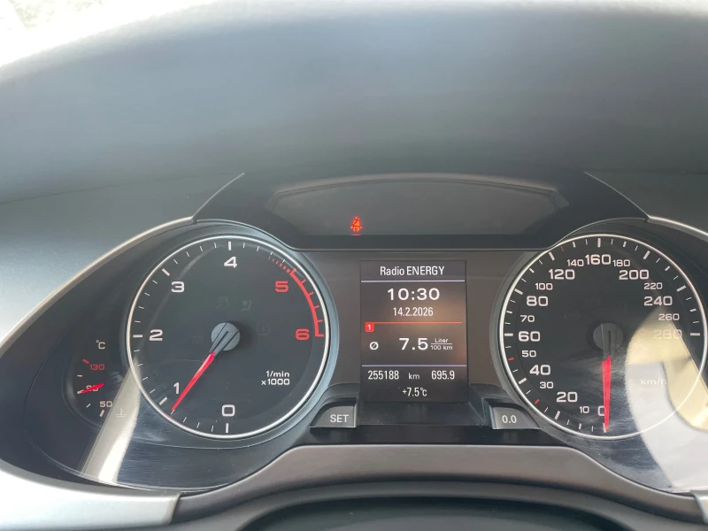 Audi A4 A4 B8 170 к.с quattro, снимка 11 - Автомобили и джипове - 53474235