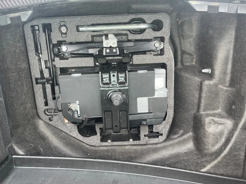 Audi A4 A4 B8 170 к.с quattro, снимка 16 - Автомобили и джипове - 53474235