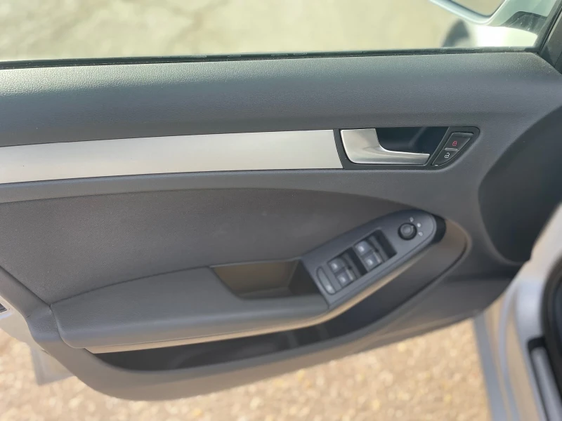 Audi A4 A4 B8 170 к.с quattro, снимка 8 - Автомобили и джипове - 53474235