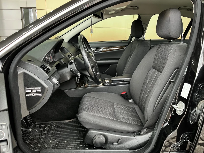 Mercedes-Benz C 350 CDI UNIKAT NOV, снимка 9 - Автомобили и джипове - 53479145