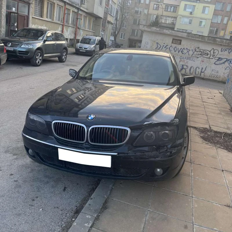 BMW 750, снимка 1 - Автомобили и джипове - 35462187