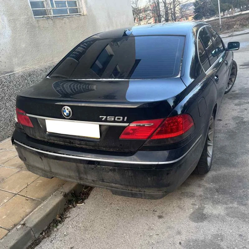 BMW 750, снимка 3 - Автомобили и джипове - 35462187