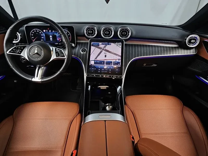 Mercedes-Benz C 300 4Matic Avantgarde, снимка 7 - Автомобили и джипове - 54892187