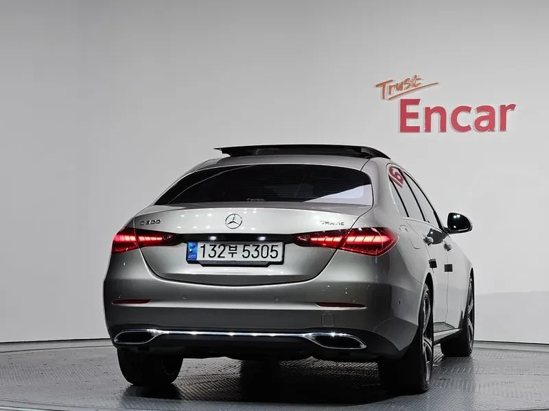 Mercedes-Benz C 300 4Matic Avantgarde, снимка 4 - Автомобили и джипове - 54892187