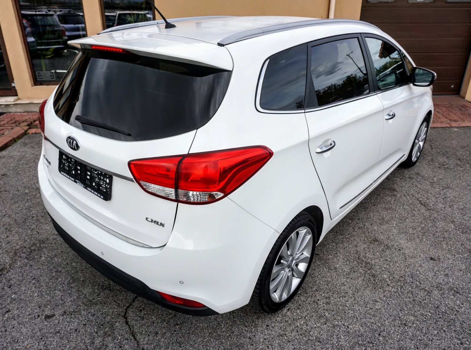 Kia Carens 1.7CRDI CLASS - изображение 3