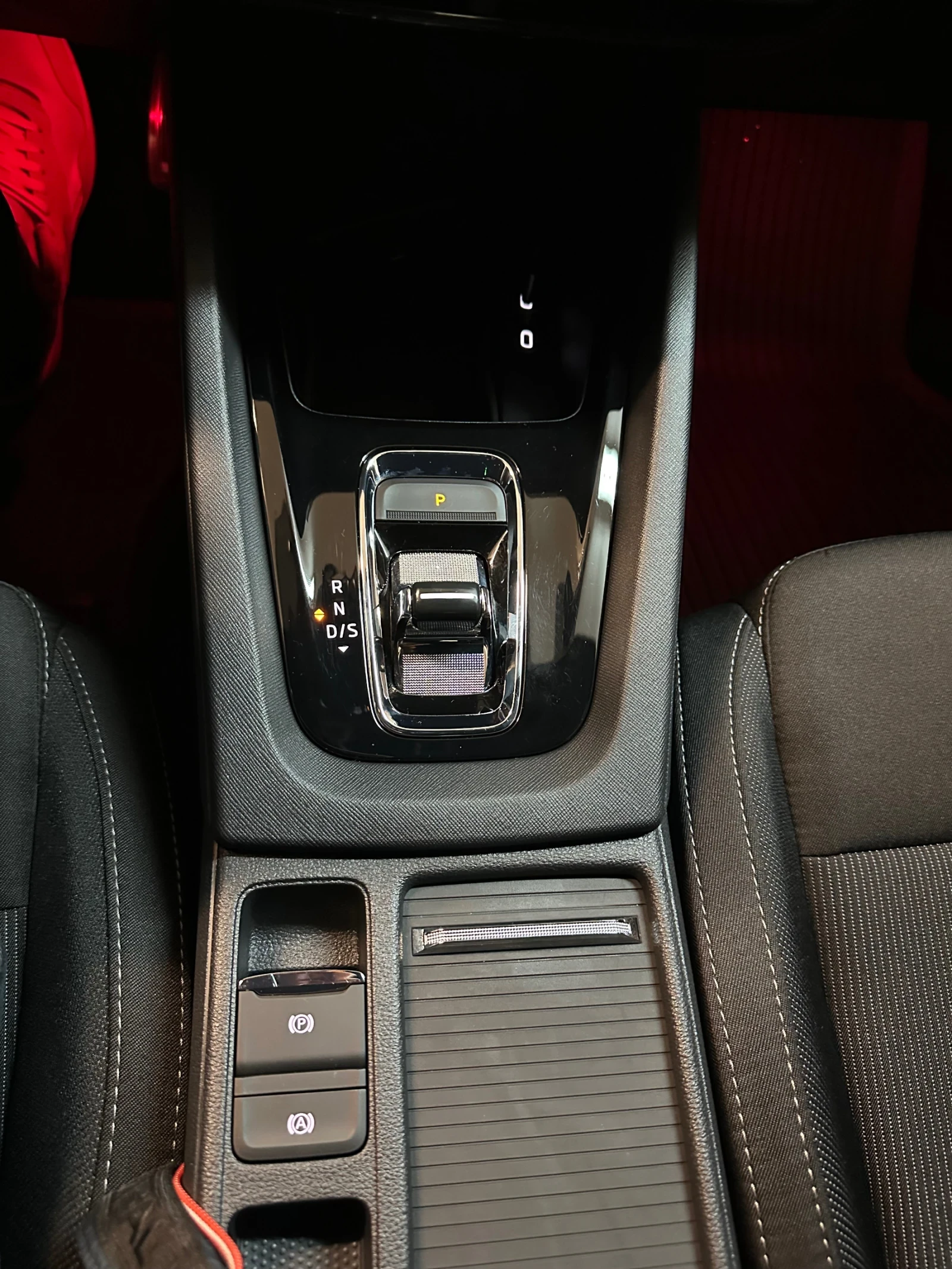 Skoda Octavia SPORT line 1.5 TSI 7 DSG p- HEV - изображение 10