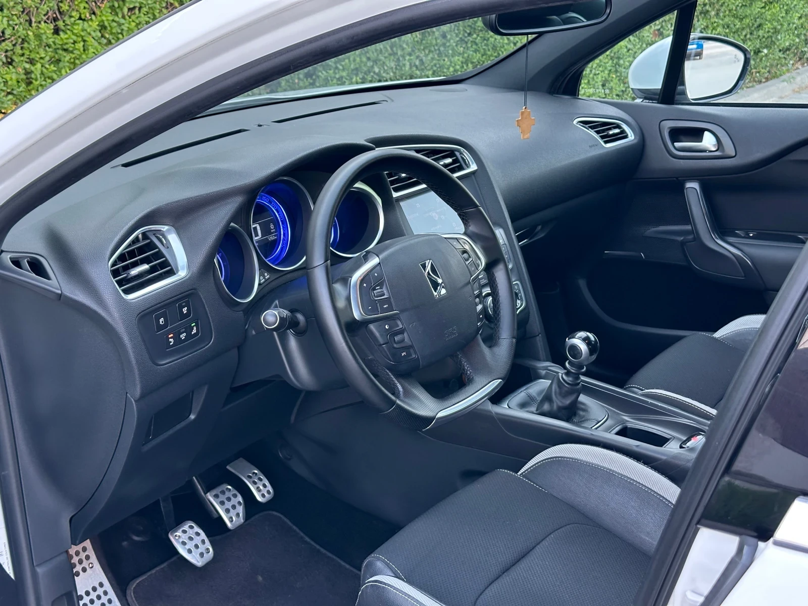 Citroen DS4 FULL | Mobile.bg   13