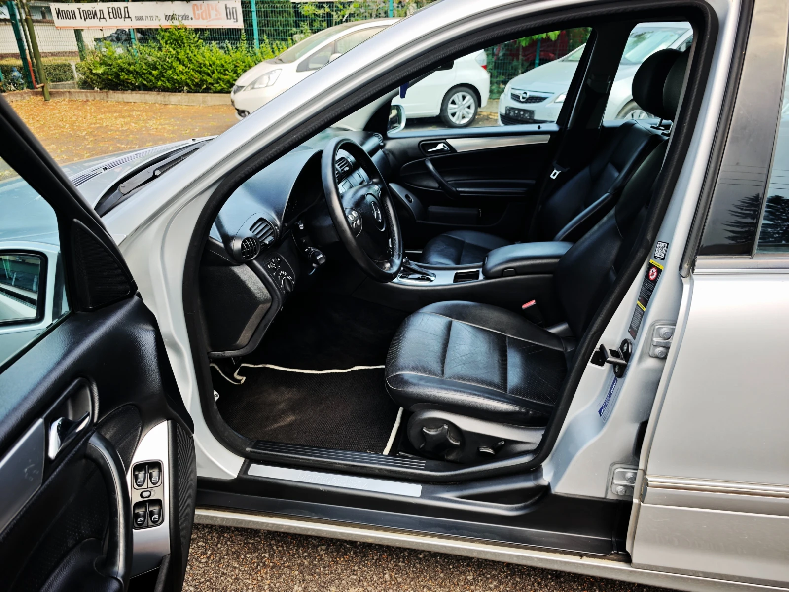 Mercedes-Benz C 230 Face-Lift/Avantgarde/Automat/Leder/SWISS - изображение 7