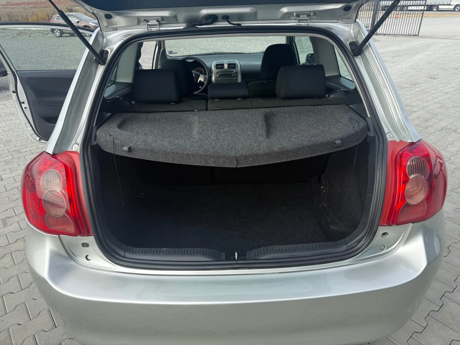 Toyota Auris 2.2 d cat 177 ks .   | Mobile.bg   17