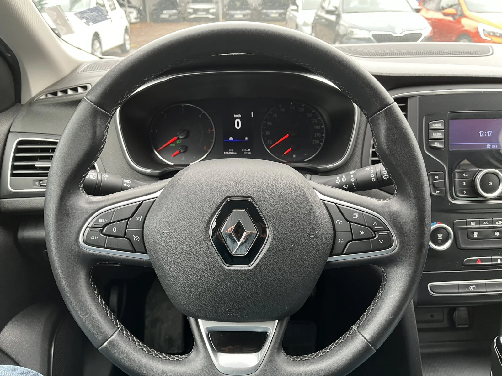 Renault Megane 1.5 dCi 115 �.� 6M/T | Mobile.bg � ����������� 12