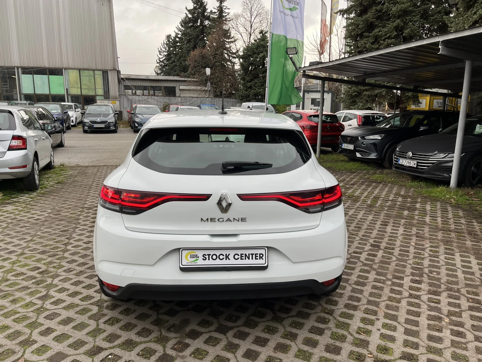 Renault Megane 1.5 dCi 115 к.с 6M/T - изображение 5