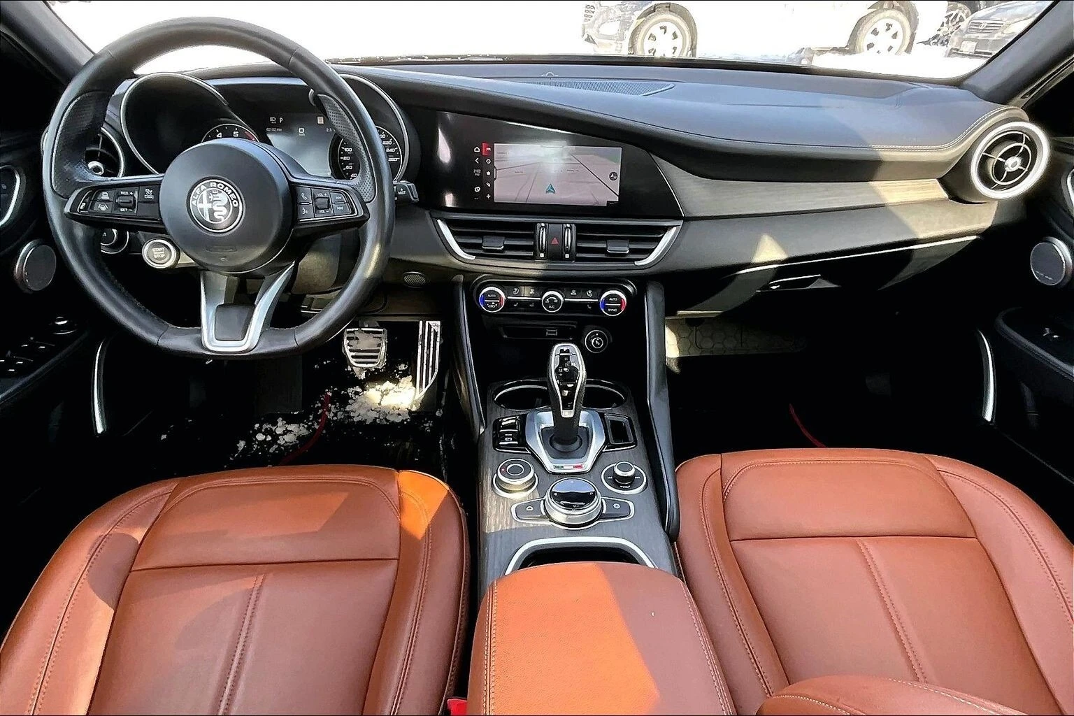 Alfa Romeo Giulia Ti AWD С РЕГИСТРАЦИЯ&АВТО КРЕДИТ - изображение 10