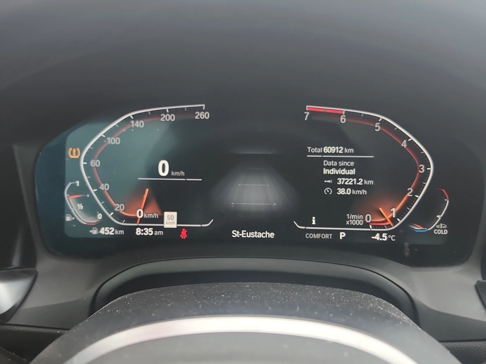 BMW 330 * * CARFAX * * АВТО КРЕДИТ * * , снимка 12 - Автомобили и джипове - 53951617