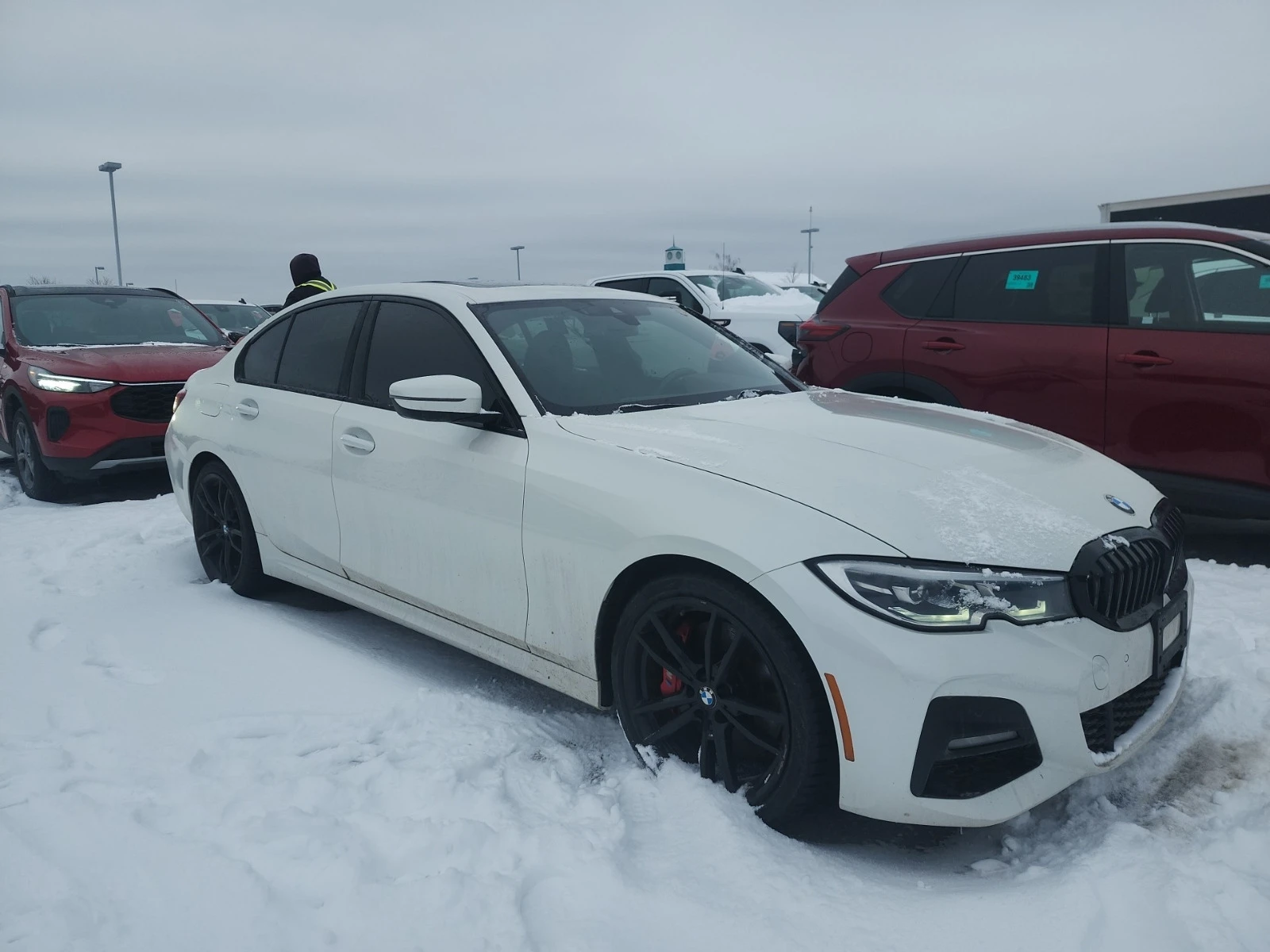 BMW 330 * * CARFAX * * АВТО КРЕДИТ * * , снимка 3 - Автомобили и джипове - 53951617