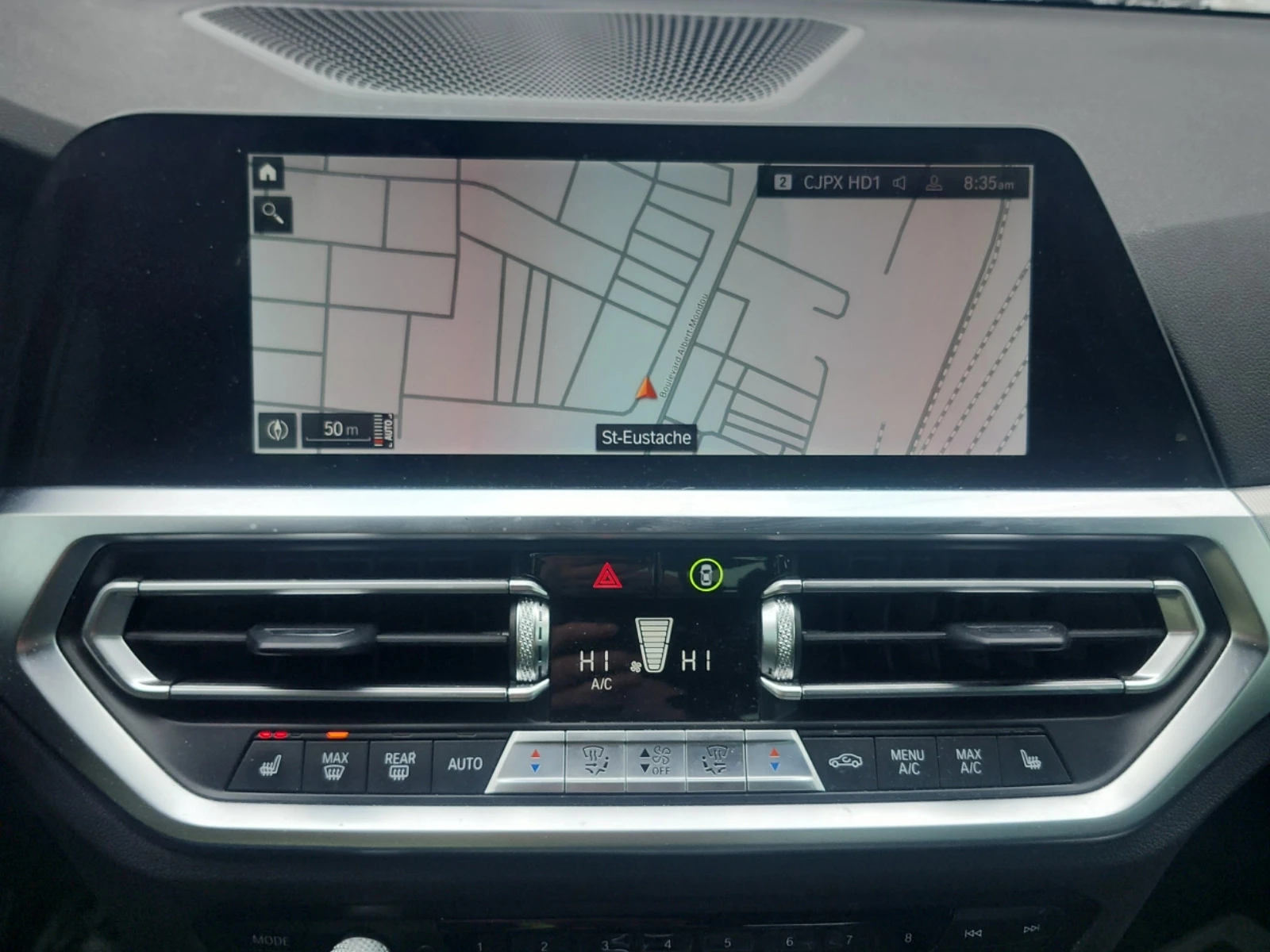 BMW 330 * * CARFAX * * АВТО КРЕДИТ * * , снимка 10 - Автомобили и джипове - 53951617