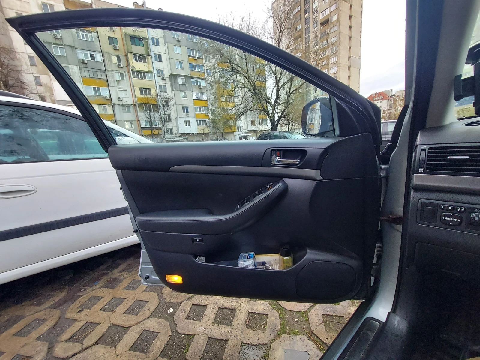 Toyota Avensis | Mobile.bg � ����������� 6