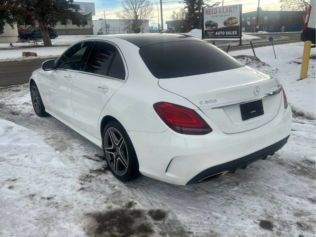 Mercedes-Benz C 300 CARFAX* ДИСТРОНИК * МЪРТВА ТОЧКА, снимка 3 - Автомобили и джипове - 53963497