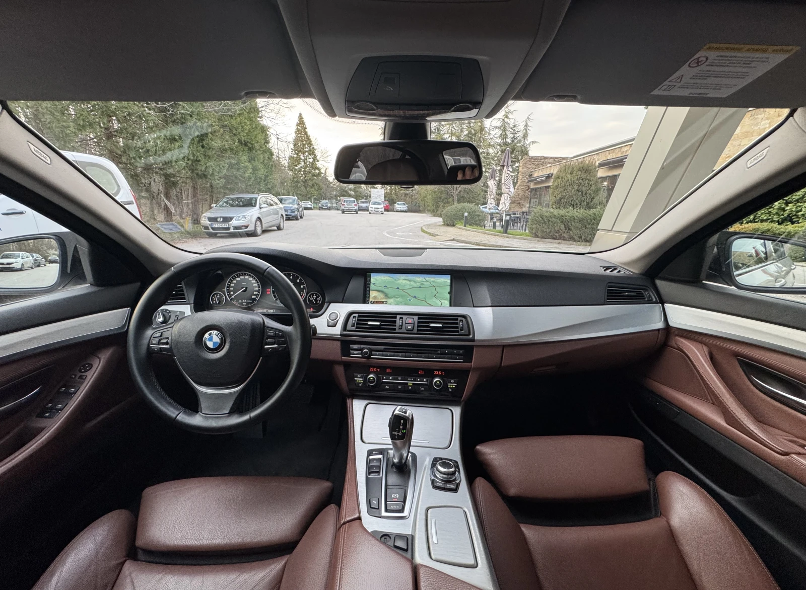 BMW 528 M-performance* 8ZF* Ambient* Headup * TOP * Лизинг, снимка 10 - Автомобили и джипове - 53986643