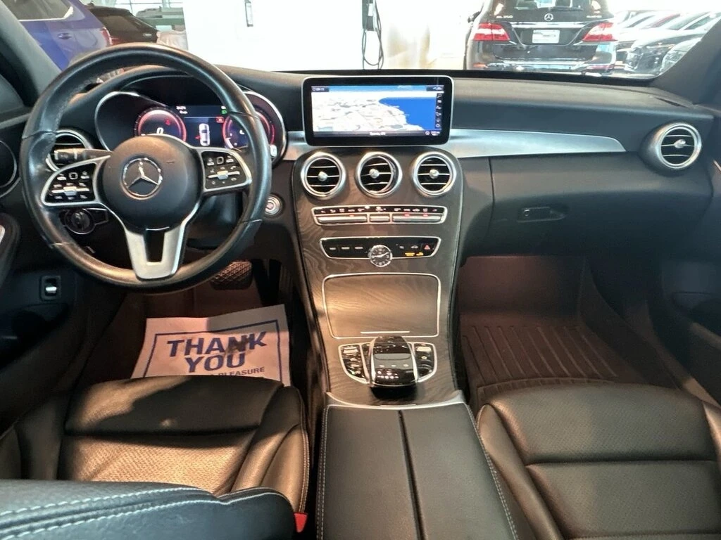 Mercedes-Benz C 300 * * CARFAX * * АВТО КРЕДИТ * * , снимка 10 - Автомобили и джипове - 54111759
