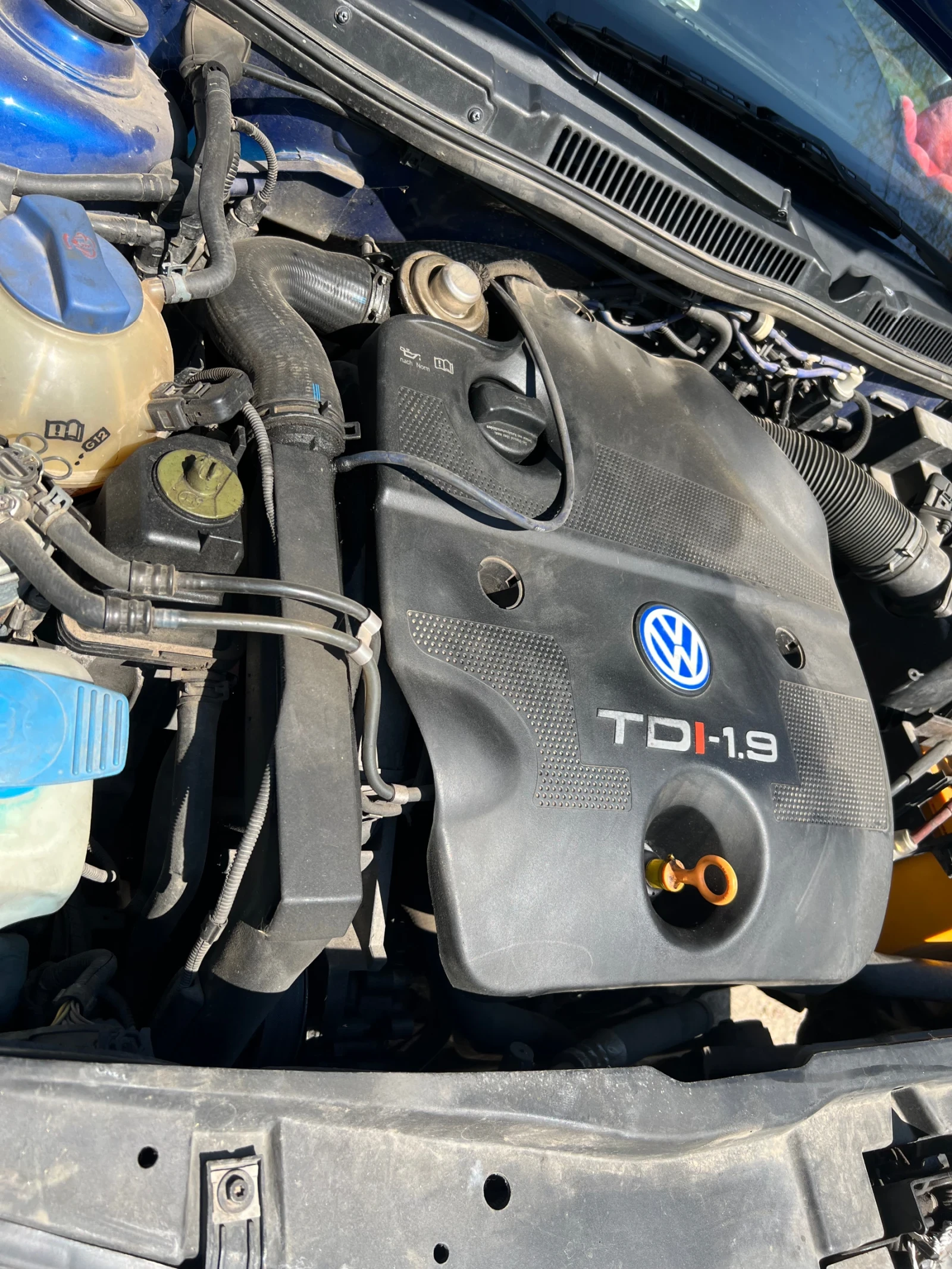 VW Bora, снимка 10 - Автомобили и джипове - 54703349