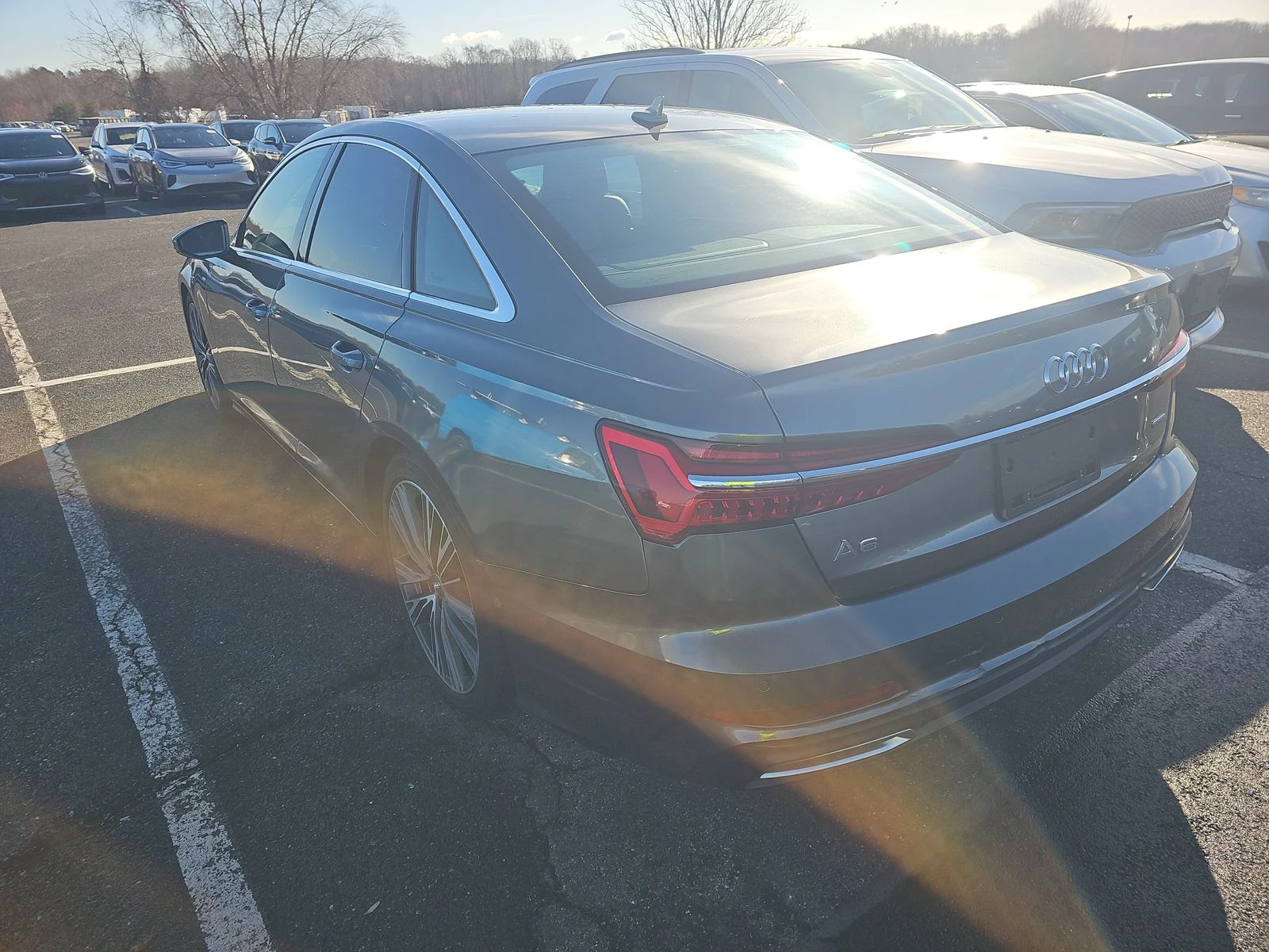 Audi A6 55TFSI* PRESTIGE* ДИГИТАЛНО* ТАБЛО* ДИСТРОНИК* , снимка 4 - Автомобили и джипове - 54294829