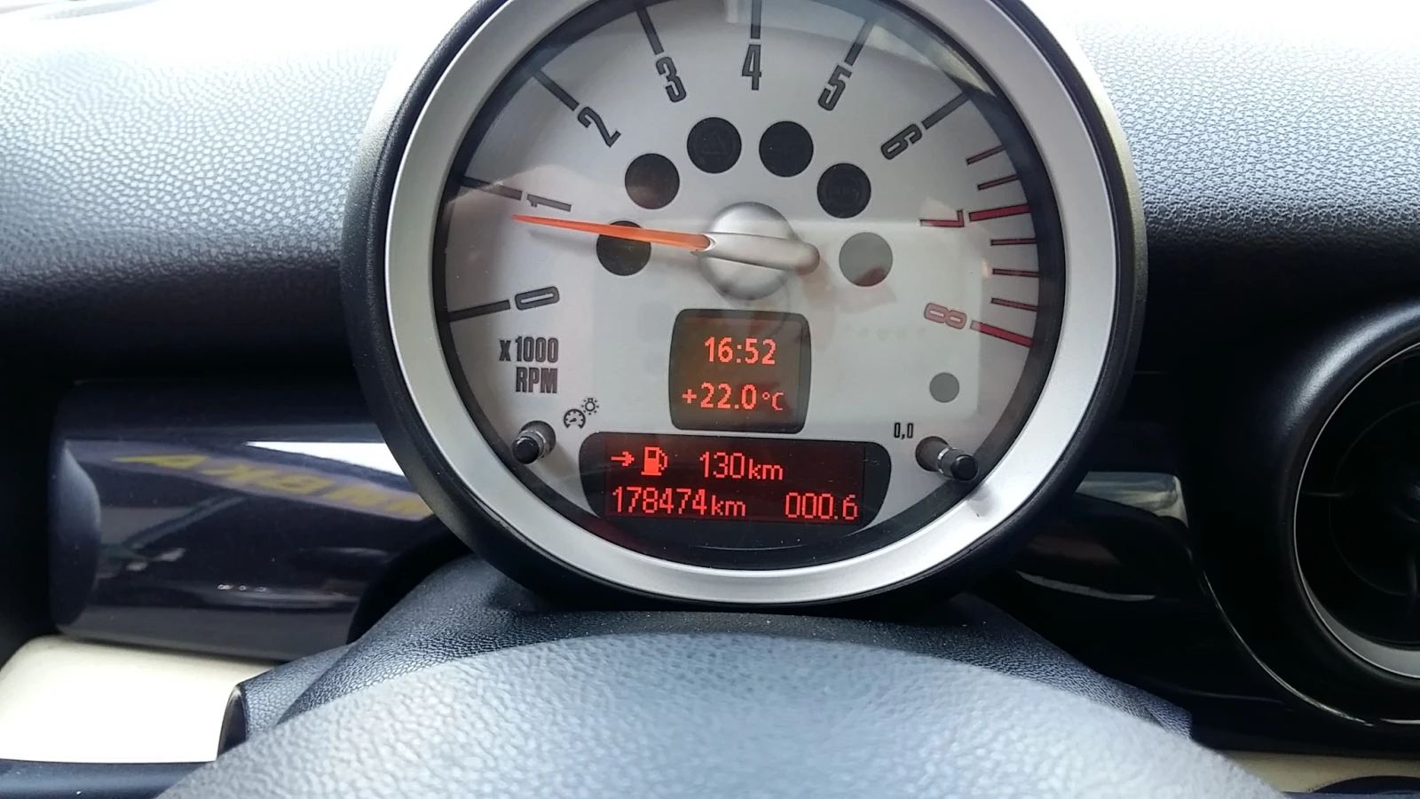 Mini Cooper s Clubman-1.6i16v-Limited Edition!, снимка 14 - Автомобили и джипове - 54660412